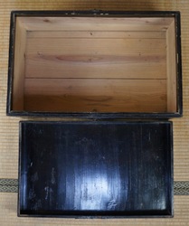 Tansu chest 1800s