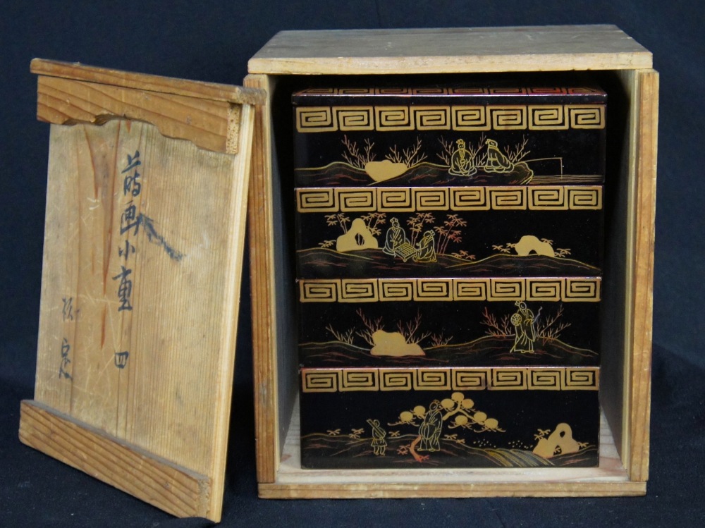 Japanese Jyubako Obento 1900 hand made Maki-e Japan lacquered wood