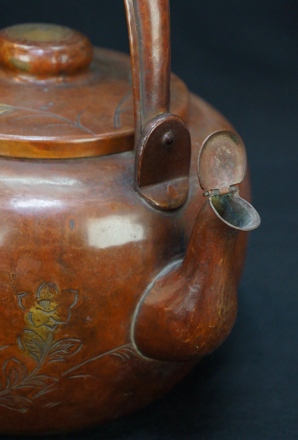 Antique bronze kettle Yakan Japan hand craft 1900s Tea Ceremony