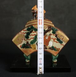 Kutani Sensu Koro 1900