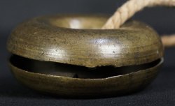 Susu Edo bell 1800