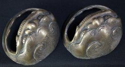 Lion handes Shishi 1800