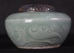 Vintage Celadon Koro 1970