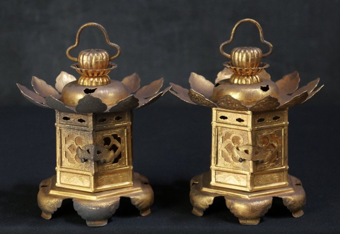 Buddhist lantern Tsuridoro1900