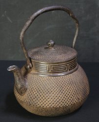 Silver spout Nambu 1900