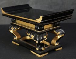 Butsudan tray stand 1900