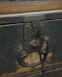 Edo Tansu1800