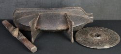 Yagen antique grinder 1700
