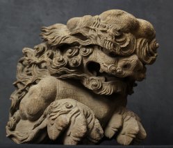 Miyadaiku lion carving 1800