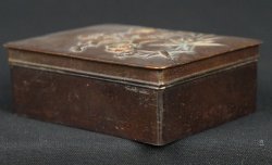 Tobacco case 1930