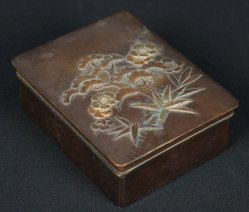 Tobacco case 1930