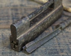 Lock Edo iron 1800