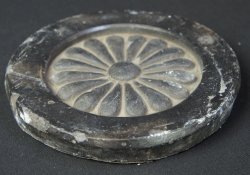 Kikumon Kawara 1503