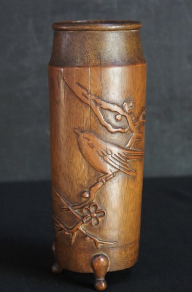 Bamboo carving 1900 Suzume
