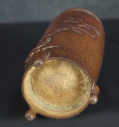 Bamboo carving 1900 Suzume