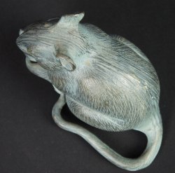 Nezumi bronze mouse 1970