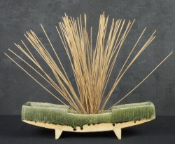Ikebana Minimalist 1980 vase