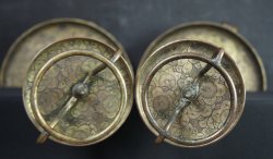 Gold Sakura Shokudai 1750