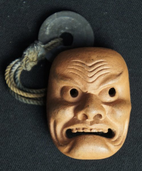 Netsuke demon Koban 1880