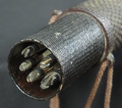 Antique quiver and Ya 1880