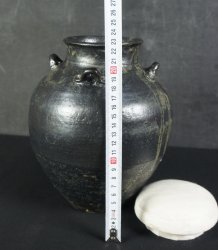 Cha-tsubo tea leaf vase1980