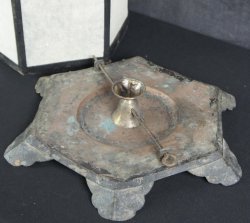 Temple Tsuridoro lamp1880