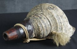 Antique Horagai monk 1700