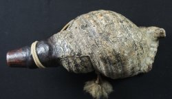 Antique Horagai monk 1700