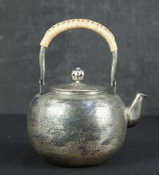 Yakan Sencha tea 1950 silver