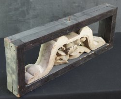 Tsubaki temple ornament 1800