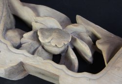 Tsubaki temple ornament 1800