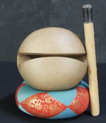 Buddhist chanting Mokugyo 1980