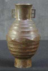Minimalist bronze1930
