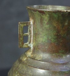 Minimalist bronze1930