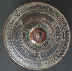Bronze Cosmetic Box 1800