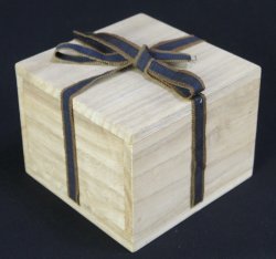 Bronze Cosmetic Box 1800