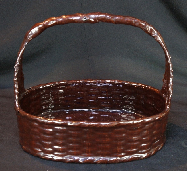 Kago vase 1900s