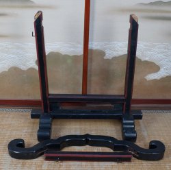 Kin-Dai Buddhist bell stand 1800s