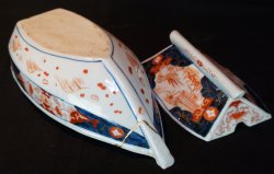 Imari boat Koro 1800s