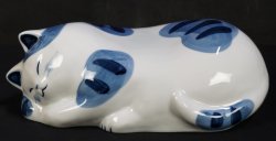 Makura-Neko pillow 1980