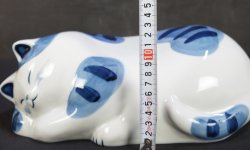 Makura-Neko pillow 1980