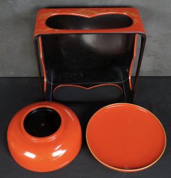 Ohira lacquered set 1900s