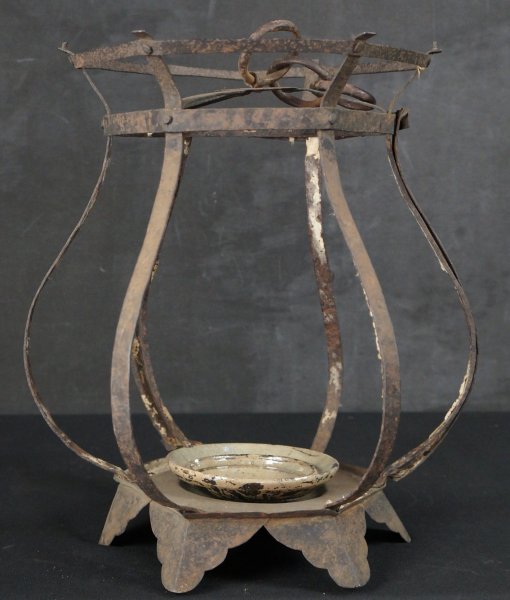 Temple Ando lamp 1700s