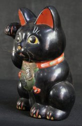 Manekineko cat vintage 1900