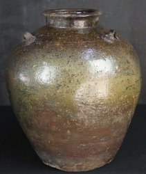 Bizen Chatsubo vase 1900