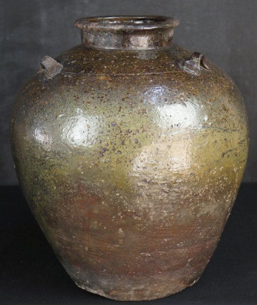 Bizen Chatsubo vase 1900