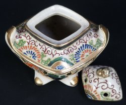 Satsuma censer 1920