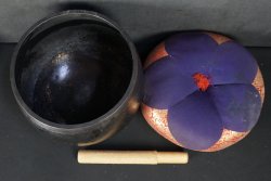 Temple chanting bell 1960