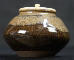 Natrume green tea caddy 1900