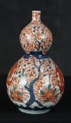 Sakura Tokkuri 1900 Imari
